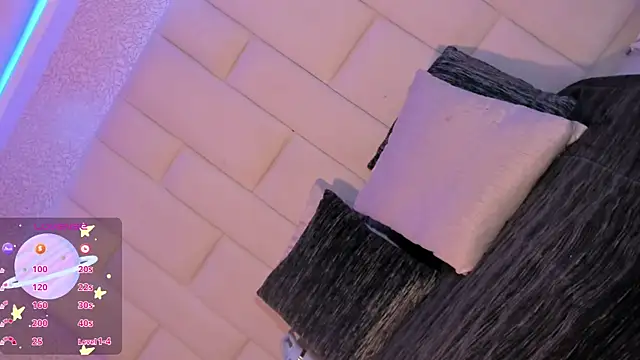 Summer walkerr online show from 01.08.26