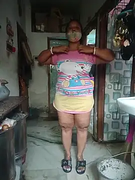 Ivy-09 online show from 04.08.26