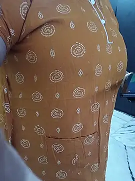 Ivy-09 online show from 04.19.26