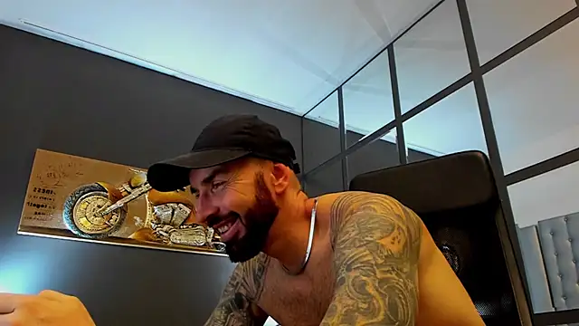 AronGrant online show from 11.18.25