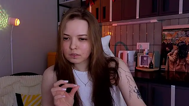 doll lol  online show from 12.18.25