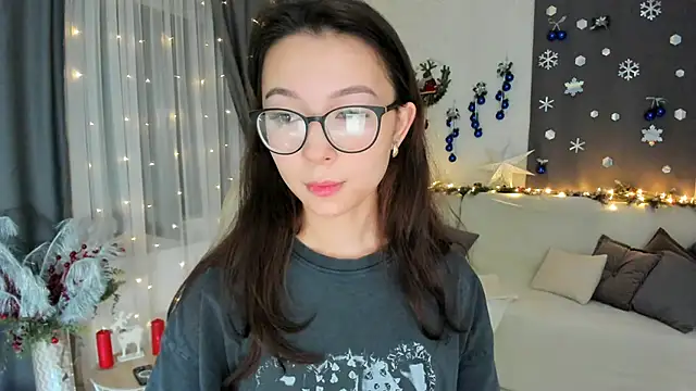 Snapshot of AgnieszkaBanana chatting on 12.20.24 AgnieszkaBanana online show from 12.20.24
