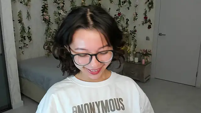 Snapshot of AgnieszkaBanana chatting on 09.18.25 AgnieszkaBanana online show from 09.18.25