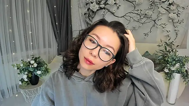 Snapshot of AgnieszkaBanana chatting on 10.14.25 AgnieszkaBanana online show from 10.14.25