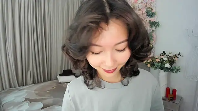 Snapshot of AgnieszkaBanana chatting on 10.22.25 AgnieszkaBanana online show from 10.22.25