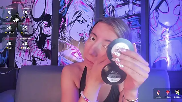 Miiaa doll online show from 03.04.25