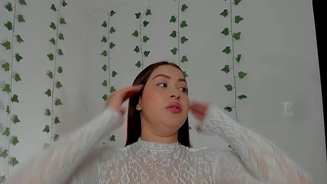 Snapshot of Miaa_Garcia chatting on 02.28.26 Miaa Garcia online show from 02.28.26