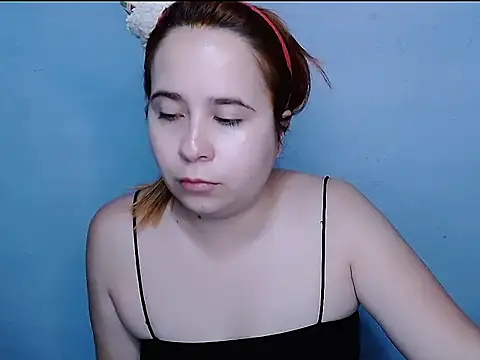 SubLayla01 online show from 09.15.25