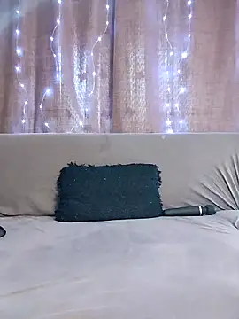 EmmaKrosss online show from 03.22.26