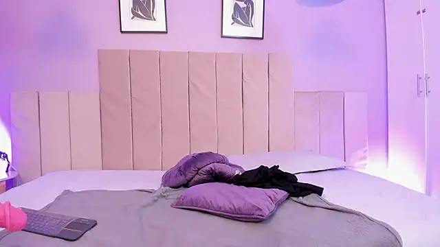 April bowie online show from 02.24.25