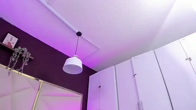 April bowie online show from 10.16.25