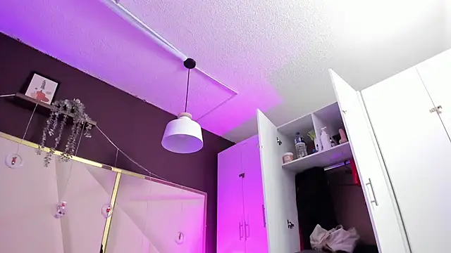 April bowie online show from 12.20.25