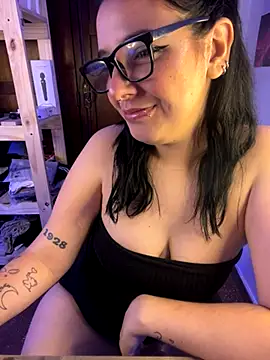 agoosvokk online show from 11.28.25