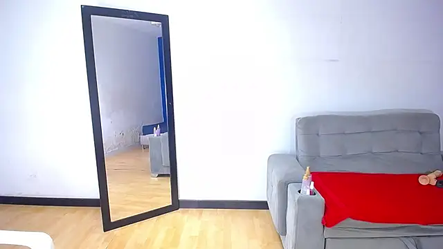 Snapshot of exotic_karmella chatting on 02.04.26 exotic karmella online show from 02.04.26