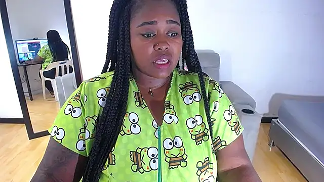 Snapshot of exotic_karmella chatting on 02.23.26 exotic karmella online show from 02.23.26