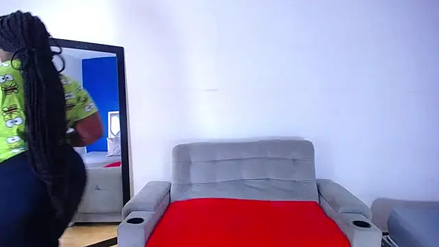 Snapshot of exotic_karmella chatting on 02.24.26 exotic karmella online show from 02.24.26