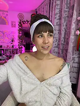 Snapshot of Hellen_dumont chatting on 07.14.26 Hellen dumont online show from 07.14.26