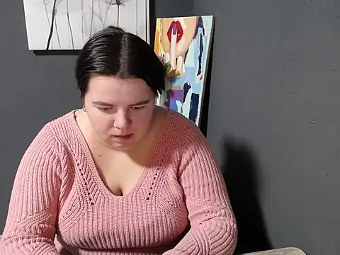 so shy online show from 02.04.25