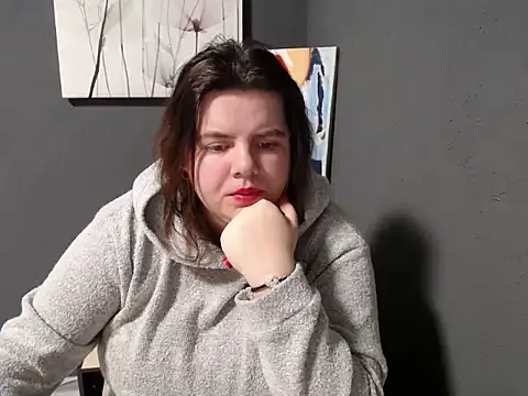 so shy online show from 02.15.25