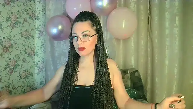 AngellaFly online show from 11.10.25