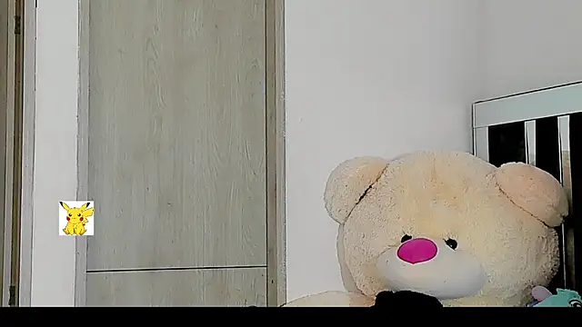 Snapshot of honey_skin chatting on 01.13.25 honey skin online show from 01.13.25