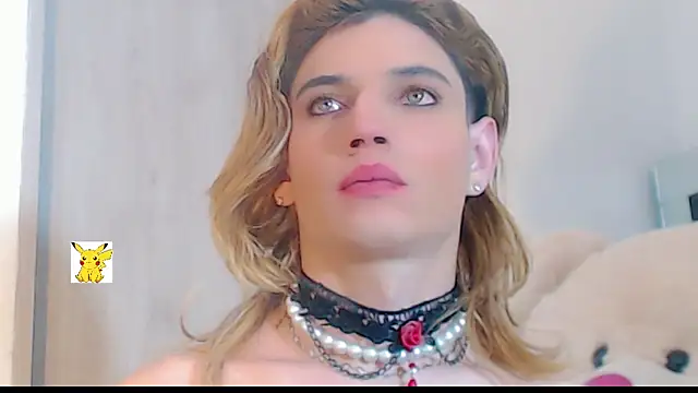 Snapshot of honey_skin chatting on 02.25.25 honey skin online show from 02.25.25