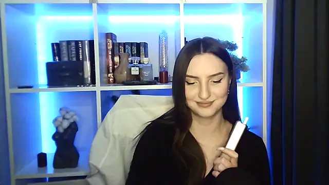 X Alisa online show from 03.07.26