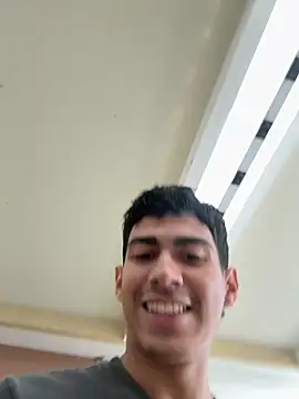 Snapshot of WildLogan chatting on 02.11.26 WildLogan online show from 02.11.26