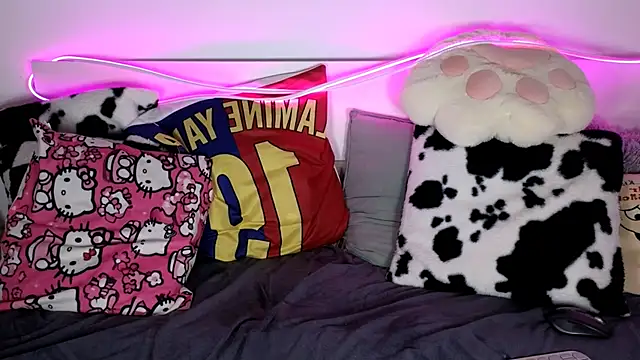 nicollewetpussy online show from 09.28.25