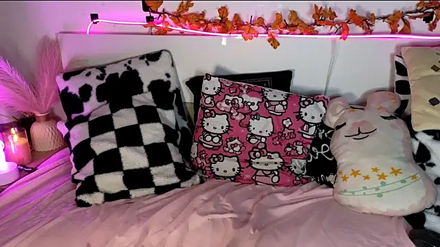 nicollewetpussy online show from 11.20.25