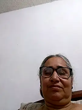 Snapshot of _candi chatting on 05.07.26 candi online show from 05.07.26