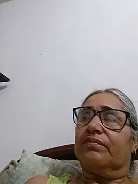 Snapshot of _candi chatting on 05.16.26 candi online show from 05.16.26