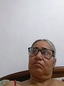 Snapshot of _candi chatting on 05.23.26 candi online show from 05.23.26