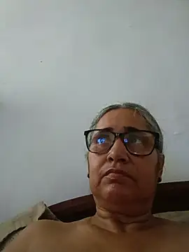 Snapshot of _candi chatting on 05.23.26 candi online show from 05.23.26