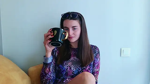 Miss Arwen online show from 06.29.26