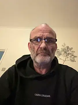 Shyboy817 online show from 02.08.26