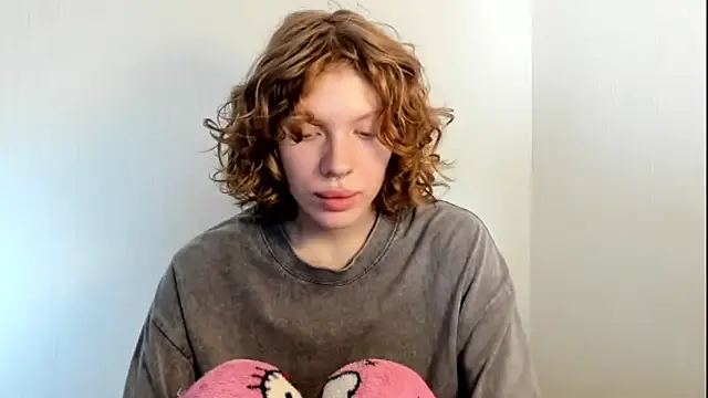 StellaDavis online show from 10.24.25