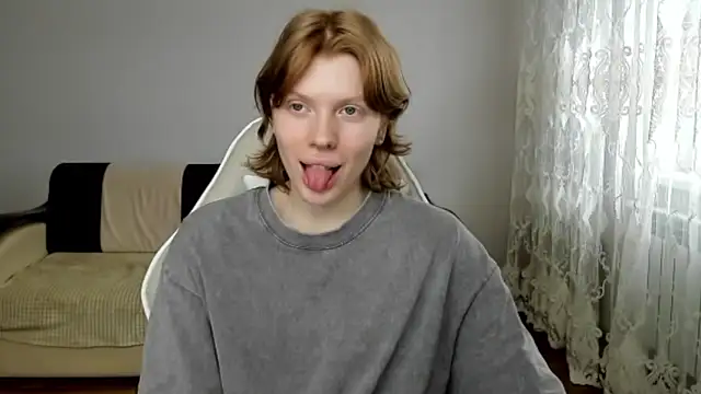 StellaDavis online show from 04.06.26