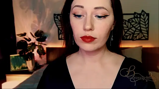 MissBeverlyMills online show from 12.13.24