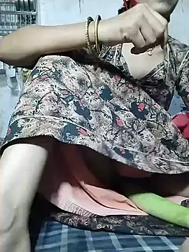 Snapshot of Anushka_Ji chatting on 05.17.26 Anushka Ji online show from 05.17.26