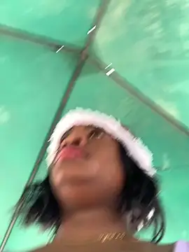 Tamara Lubezkii online show from 12.12.24