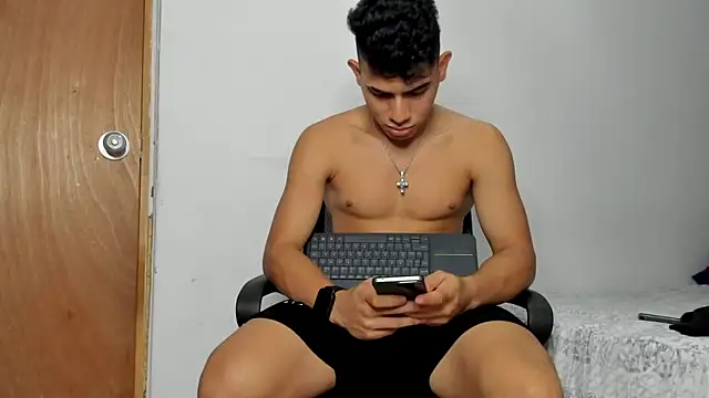 andrew rose  online show from 12.13.25