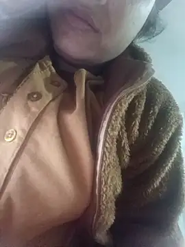 Snapshot of _sonal_sharma chatting on 12.18.25 sonal sharma online show from 12.18.25