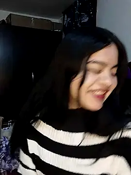 Snapshot of atena_hill chatting on 02.22.26 atena hill online show from 02.22.26