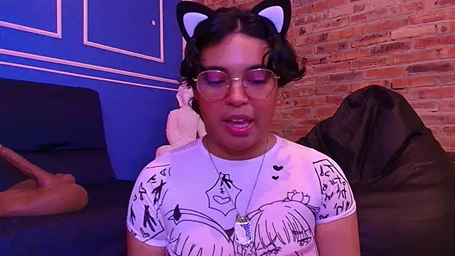 Emmapark  online show from 11.27.25