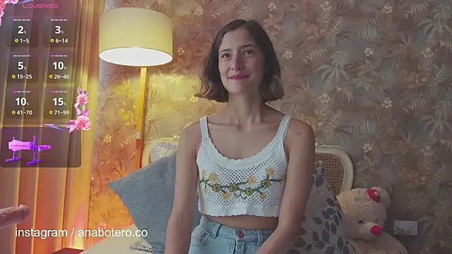 KittyAna online show from 01.20.25