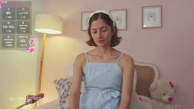 KittyAna online show from 03.14.25