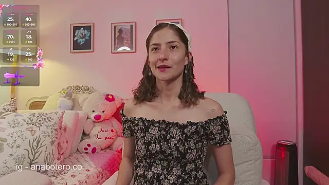 KittyAna online show from 10.12.25