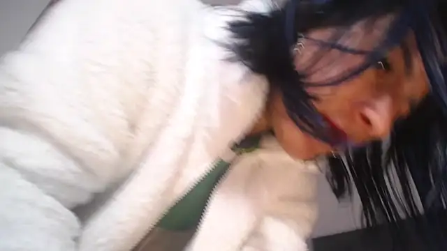 Yinn Silver online show from 03.14.25