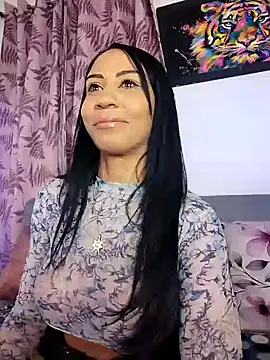 Snapshot of Charlotte_Bayron chatting on 01.05.25 Charlotte Bayron online show from 01.05.25